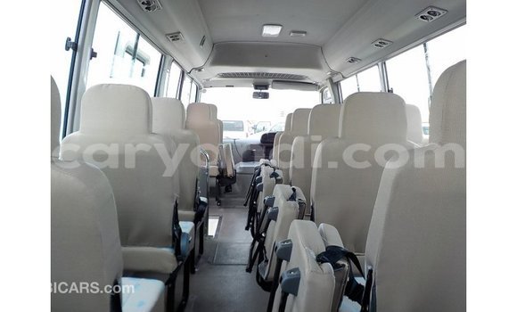 Acheter Import Voiture Toyota Coaster Blanc à Import - Dubai, Zambie Acheter Import Voiture Toyota Coaster Blanc à Import - Dubai, Zambie