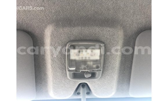 Nunua Imported Mitsubishi Canter Nyeupe Lori ndani ya Import - Dubai nchini Zambia Nunua Imported Mitsubishi Canter Nyeupe Lori ndani ya Import - Dubai nchini Zambia