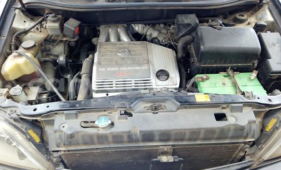 Buy Used Toyota Harrier Black Car in Lusaka in Zambia Buy Used Toyota Harrier Black Car in Lusaka in Zambia