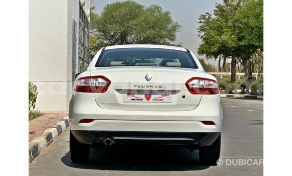 Acheter Import Voiture Renault Fluence Blanc à Import - Dubai, Zambie Acheter Import Voiture Renault Fluence Blanc à Import - Dubai, Zambie
