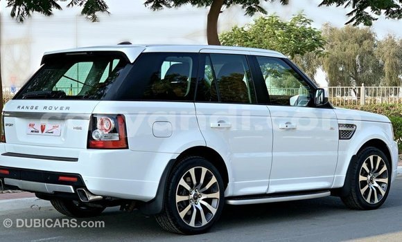 Buy Import Land Rover Range Rover White Car in Import - Dubai in Zambia Buy Import Land Rover Range Rover White Car in Import - Dubai in Zambia