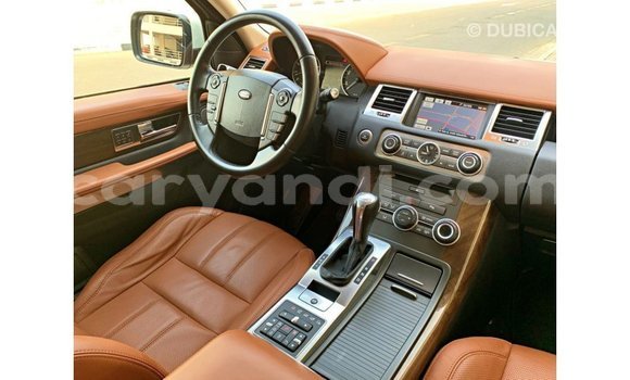 Buy Import Land Rover Range Rover White Car in Import - Dubai in Zambia Buy Import Land Rover Range Rover White Car in Import - Dubai in Zambia