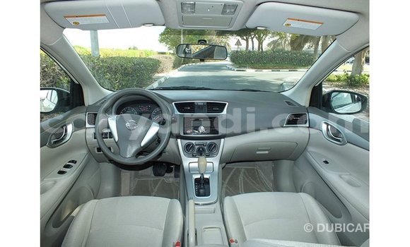 Acheter Import Voiture Nissan Tiida Blanc à Import - Dubai, Zambie Acheter Import Voiture Nissan Tiida Blanc à Import - Dubai, Zambie