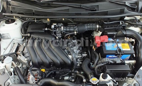 Acheter Import Voiture Nissan Tiida Blanc à Import - Dubai, Zambie Acheter Import Voiture Nissan Tiida Blanc à Import - Dubai, Zambie