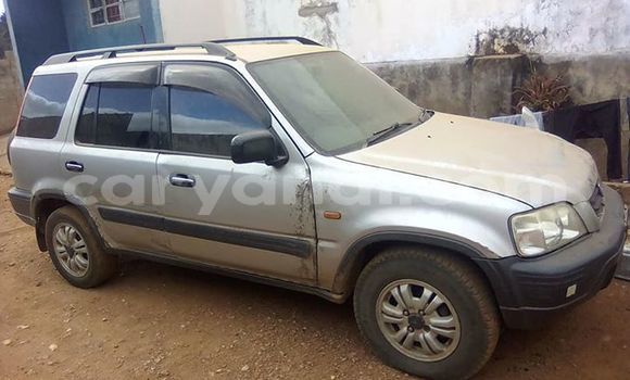 Buy Used Honda CR–V Silver Car in Lusaka in Zambia Buy Used Honda CR–V Silver Car in Lusaka in Zambia