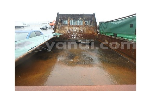 Acheter Import Voiture Nissan Teana Marron à Import - Dubai, Zambie Acheter Import Voiture Nissan Teana Marron à Import - Dubai, Zambie