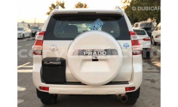 Nunua Imported Toyota Prado Nyeupe Gari ndani ya Import - Dubai nchini Zambia Nunua Imported Toyota Prado Nyeupe Gari ndani ya Import - Dubai nchini Zambia