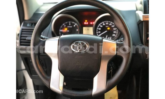 Nunua Imported Toyota Prado Nyeupe Gari ndani ya Import - Dubai nchini Zambia Nunua Imported Toyota Prado Nyeupe Gari ndani ya Import - Dubai nchini Zambia