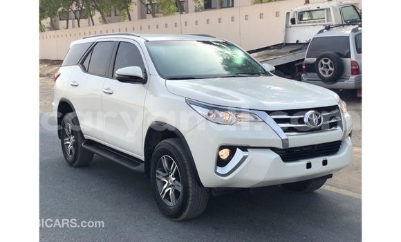 Buy Import Toyota Fortuner White Car in Import - Dubai in Zambia Buy Import Toyota Fortuner White Car in Import - Dubai in Zambia