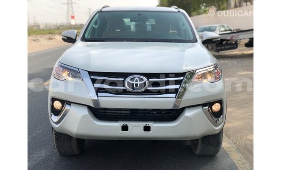 Buy Import Toyota Fortuner White Car in Import - Dubai in Zambia Buy Import Toyota Fortuner White Car in Import - Dubai in Zambia