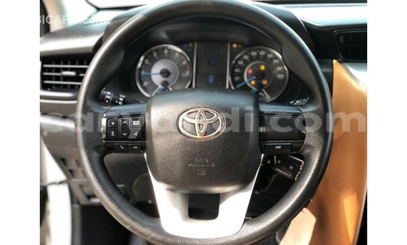 Buy Import Toyota Fortuner White Car in Import - Dubai in Zambia Buy Import Toyota Fortuner White Car in Import - Dubai in Zambia