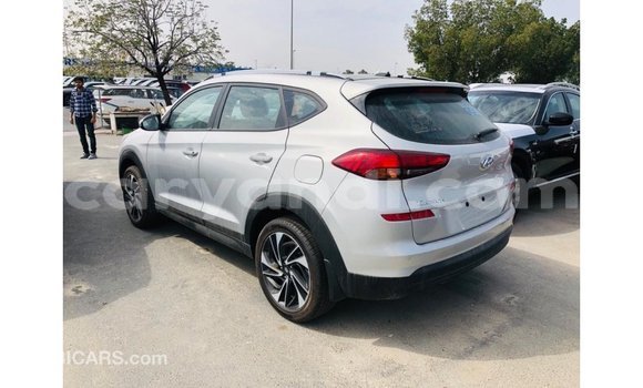 Tenga Imported Hyundai Tucson Zvimwe Mota in Import - Dubai in Zambia Tenga Imported Hyundai Tucson Zvimwe Mota in Import - Dubai in Zambia
