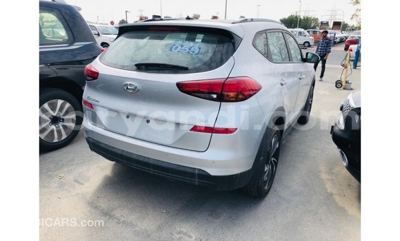 Tenga Imported Hyundai Tucson Zvimwe Mota in Import - Dubai in Zambia Tenga Imported Hyundai Tucson Zvimwe Mota in Import - Dubai in Zambia