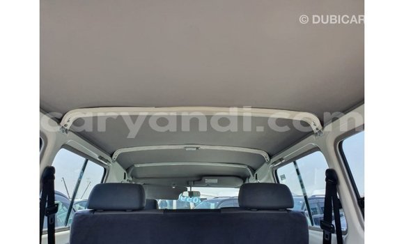 Buy Import Toyota Land Cruiser White Car in Import - Dubai in Zambia Buy Import Toyota Land Cruiser White Car in Import - Dubai in Zambia