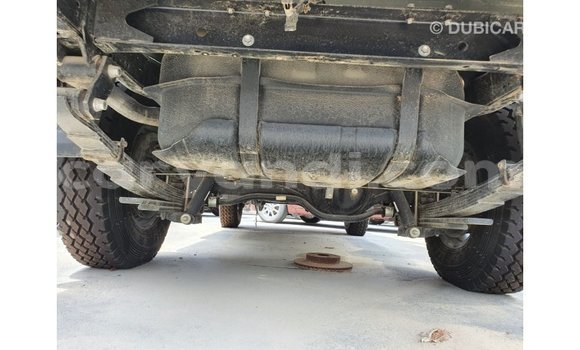 Buy Import Toyota Land Cruiser White Car in Import - Dubai in Zambia Buy Import Toyota Land Cruiser White Car in Import - Dubai in Zambia