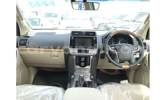 Nunua Imported Toyota Prado Nyeupe Gari ndani ya Import - Dubai nchini Zambia Nunua Imported Toyota Prado Nyeupe Gari ndani ya Import - Dubai nchini Zambia