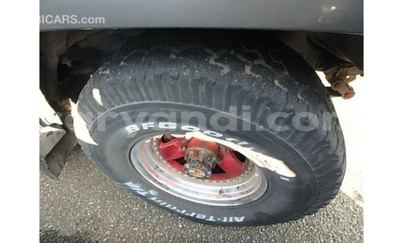 Acheter Import Voiture Toyota Land Cruiser Autre à Import - Dubai, Zambie Acheter Import Voiture Toyota Land Cruiser Autre à Import - Dubai, Zambie