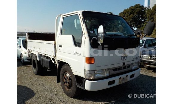 Acheter Import Voiture Toyota Dyna Blanc à Import - Dubai, Zambie Acheter Import Voiture Toyota Dyna Blanc à Import - Dubai, Zambie