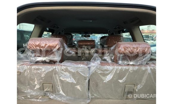 Nunua Imported Toyota Prado Nyeupe Gari ndani ya Import - Dubai nchini Zambia Nunua Imported Toyota Prado Nyeupe Gari ndani ya Import - Dubai nchini Zambia