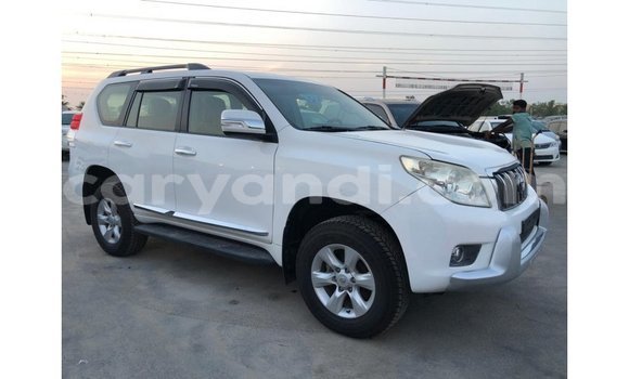 Nunua Imported Toyota Prado Nyeupe Gari ndani ya Import - Dubai nchini Zambia Nunua Imported Toyota Prado Nyeupe Gari ndani ya Import - Dubai nchini Zambia
