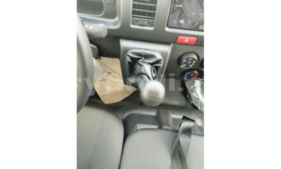 Tenga Imported Toyota Hiace Chena Mota in Import - Dubai in Zambia Tenga Imported Toyota Hiace Chena Mota in Import - Dubai in Zambia