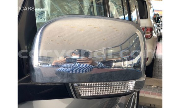 Tenga Imported Mitsubishi Pajero Zvimwe Mota in Import - Dubai in Zambia Tenga Imported Mitsubishi Pajero Zvimwe Mota in Import - Dubai in Zambia