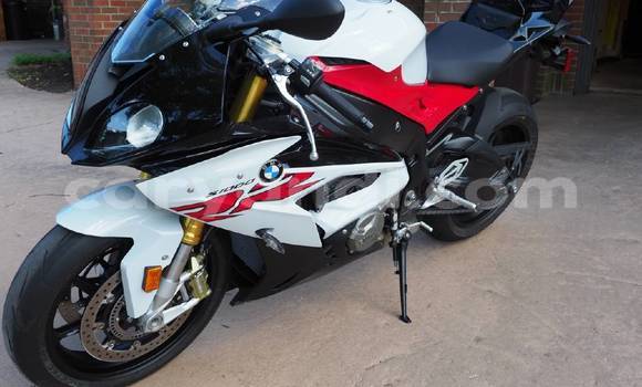 Tenga Tsaru BMW GS R1200 Tsvuku Bike in Chingola in Zambia Tenga Tsaru BMW GS R1200 Tsvuku Bike in Chingola in Zambia