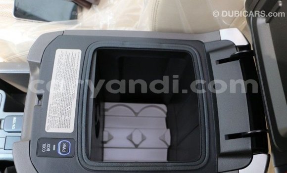 Tenga Imported Toyota Prado Nhema Mota in Import - Dubai in Zambia Tenga Imported Toyota Prado Nhema Mota in Import - Dubai in Zambia