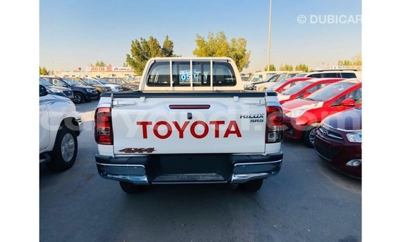 Buy Import Toyota Hilux White Car in Import - Dubai in Zambia Buy Import Toyota Hilux White Car in Import - Dubai in Zambia