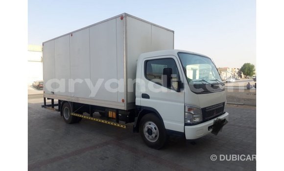 Buy Import Mitsubishi Canter White Truck in Import - Dubai in Zambia Buy Import Mitsubishi Canter White Truck in Import - Dubai in Zambia