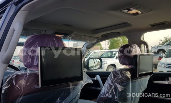 Tenga Imported Toyota Land Cruiser Nhema Mota in Import - Dubai in Zambia Tenga Imported Toyota Land Cruiser Nhema Mota in Import - Dubai in Zambia