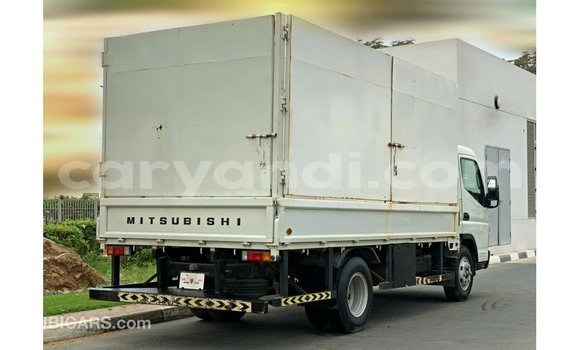 Buy Import Mitsubishi Canter White Truck in Import - Dubai in Zambia Buy Import Mitsubishi Canter White Truck in Import - Dubai in Zambia