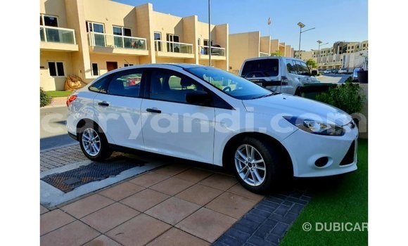 Nunua Imported Ford Focus Nyeupe Gari ndani ya Import - Dubai nchini Zambia Nunua Imported Ford Focus Nyeupe Gari ndani ya Import - Dubai nchini Zambia