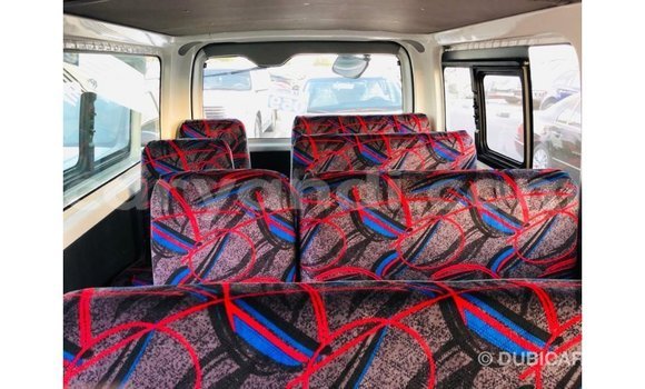 Nunua Imported Toyota Hiace Nyeupe Gari ndani ya Import - Dubai nchini Zambia Nunua Imported Toyota Hiace Nyeupe Gari ndani ya Import - Dubai nchini Zambia
