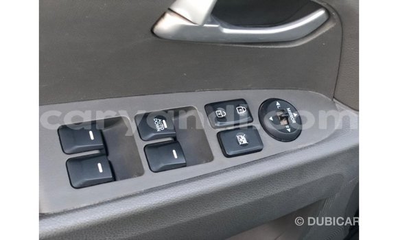 Tenga Imported Kia Sportage Zvimwe Mota in Import - Dubai in Zambia Tenga Imported Kia Sportage Zvimwe Mota in Import - Dubai in Zambia