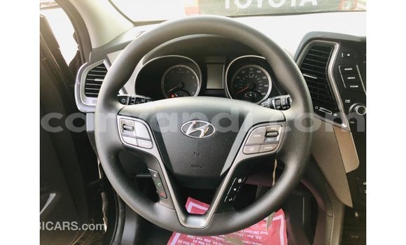 Nunua Imported Hyundai Santa Fe Nyeusi Gari ndani ya Import - Dubai nchini Zambia Nunua Imported Hyundai Santa Fe Nyeusi Gari ndani ya Import - Dubai nchini Zambia