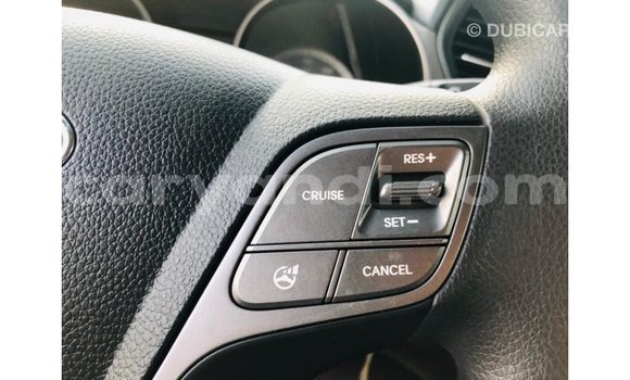 Nunua Imported Hyundai Santa Fe Nyeusi Gari ndani ya Import - Dubai nchini Zambia Nunua Imported Hyundai Santa Fe Nyeusi Gari ndani ya Import - Dubai nchini Zambia