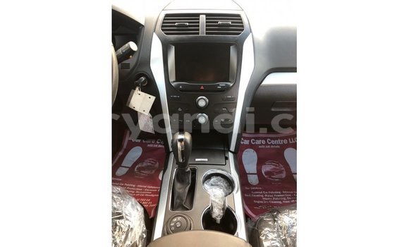 Acheter Import Voiture Ford Explorer Bleu à Import - Dubai, Zambie Acheter Import Voiture Ford Explorer Bleu à Import - Dubai, Zambie