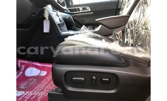 Acheter Import Voiture Ford Explorer Bleu à Import - Dubai, Zambie Acheter Import Voiture Ford Explorer Bleu à Import - Dubai, Zambie