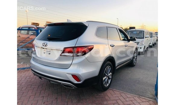 Nunua Imported Hyundai Santa Fe Nyingine Gari ndani ya Import - Dubai nchini Zambia Nunua Imported Hyundai Santa Fe Nyingine Gari ndani ya Import - Dubai nchini Zambia