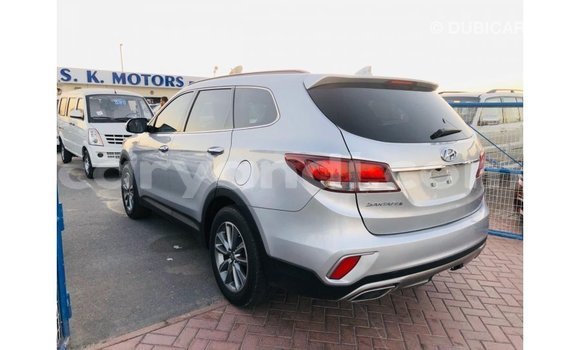 Nunua Imported Hyundai Santa Fe Nyingine Gari ndani ya Import - Dubai nchini Zambia Nunua Imported Hyundai Santa Fe Nyingine Gari ndani ya Import - Dubai nchini Zambia