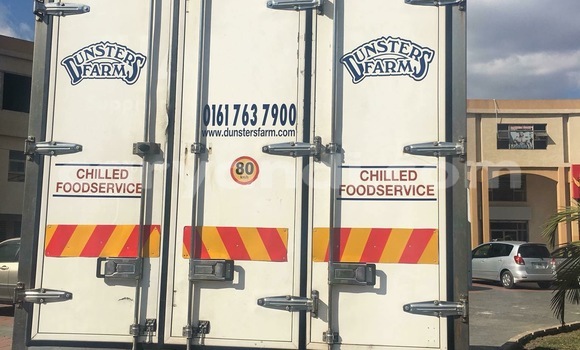 Buy Used Renault S–160 White Truck in Lusaka in Zambia Buy Used Renault S–160 White Truck in Lusaka in Zambia