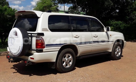 Buy Used Toyota Land Cruiser White Car in Lusaka in Zambia Buy Used Toyota Land Cruiser White Car in Lusaka in Zambia