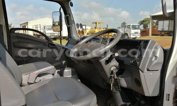 Acheter Occasion Utilitaire Isuzu FTR 850 Blanc à Chipata, Zambie Acheter Occasion Utilitaire Isuzu FTR 850 Blanc à Chipata, Zambie