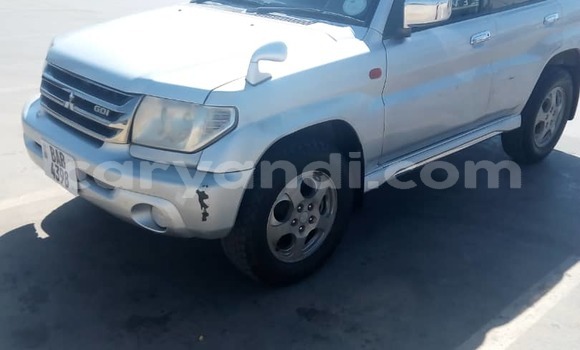 Nunua Ilio tumika Mitsubishi Pajero Fedha Gari ndani ya Lusaka nchini Zambia Nunua Ilio tumika Mitsubishi Pajero Fedha Gari ndani ya Lusaka nchini Zambia