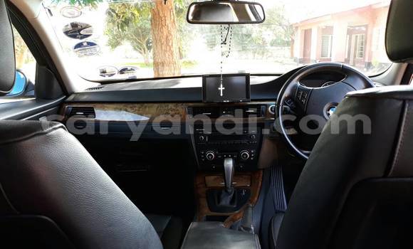 Nunua Ilio tumika BMW 3–Series Bluu Gari ndani ya Lusaka nchini Zambia Nunua Ilio tumika BMW 3–Series Bluu Gari ndani ya Lusaka nchini Zambia
