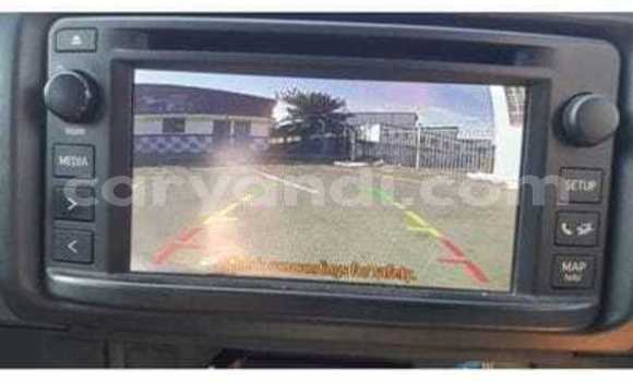 Acheter Occasion Voiture Toyota Land Cruiser Beige à Livingstone, Zambie Acheter Occasion Voiture Toyota Land Cruiser Beige à Livingstone, Zambie