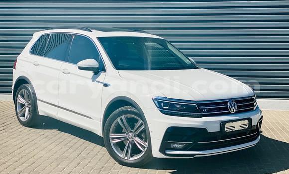 Buy Used Volkswagen Tiguan White Car in Lusaka in Zambia