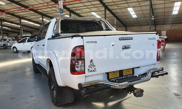 Buy Used Toyota Hilux White Car in Chingola in Zambia Buy Used Toyota Hilux White Car in Chingola in Zambia
