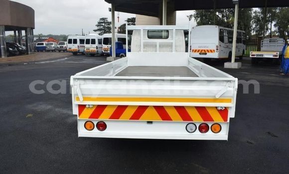 Buy Used Toyota LITEACE White Truck in Chingola in Zambia Buy Used Toyota LITEACE White Truck in Chingola in Zambia